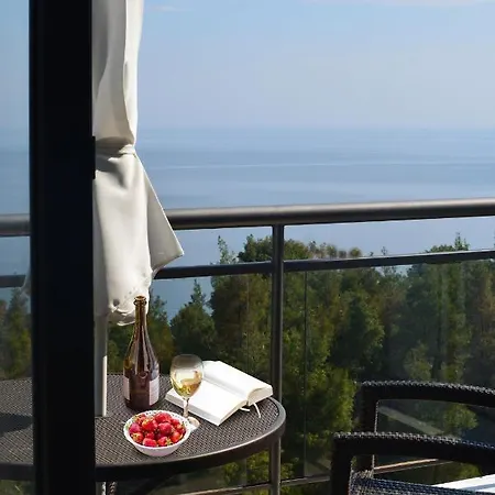 Paressa Villa Néa Fókaia